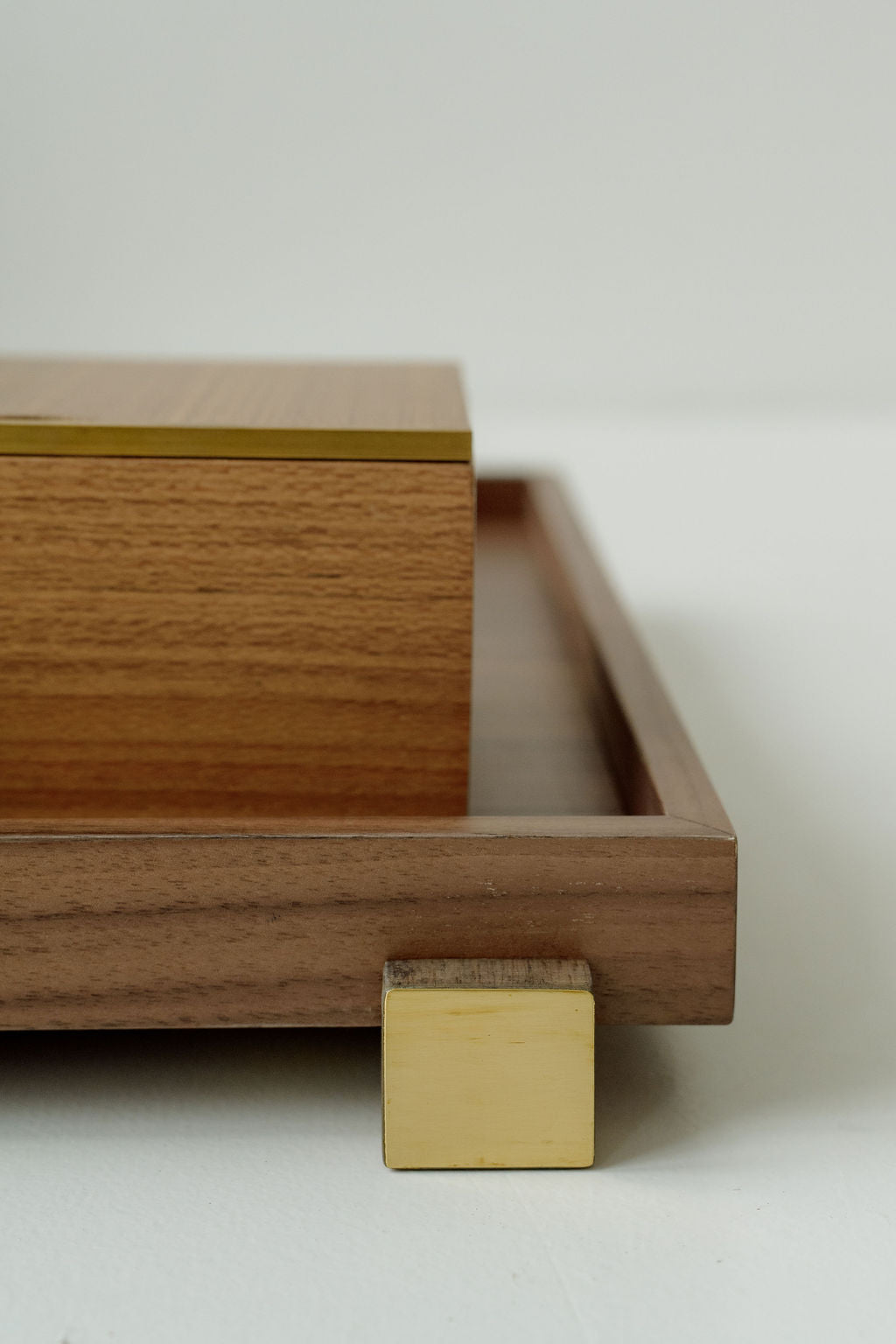 Bandeja Ara Média Nogueira