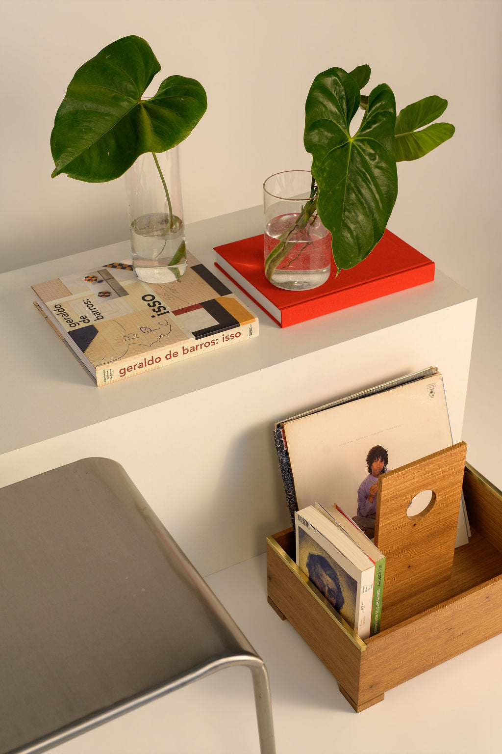 Revisteiro Bauhaus